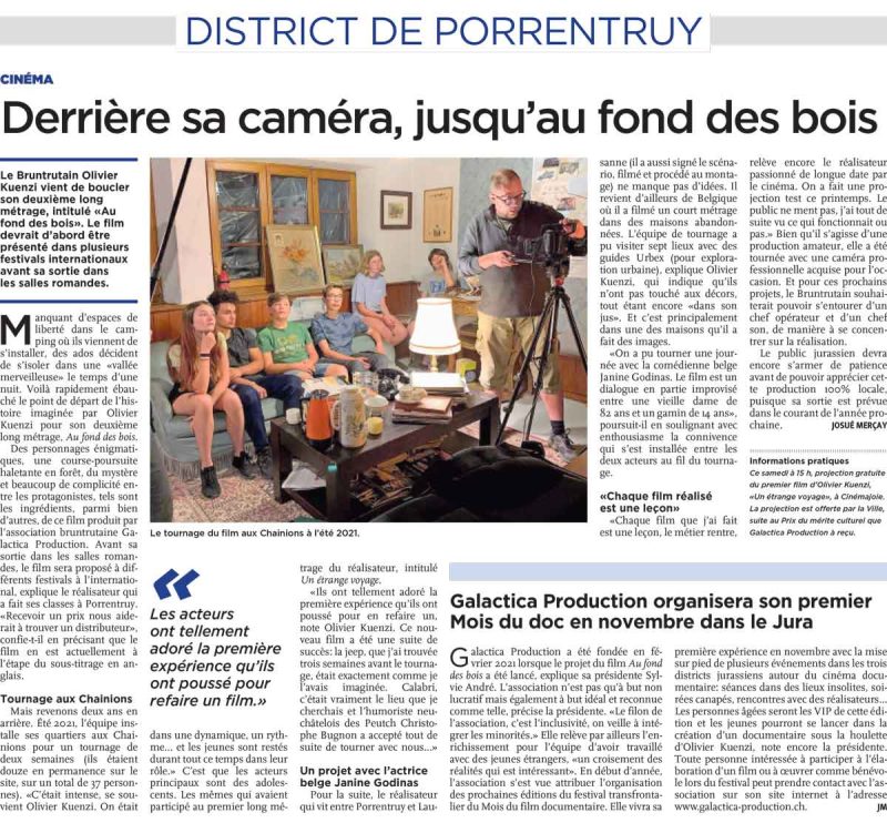 Derrière sa caméra, jusqu’au fond des bois